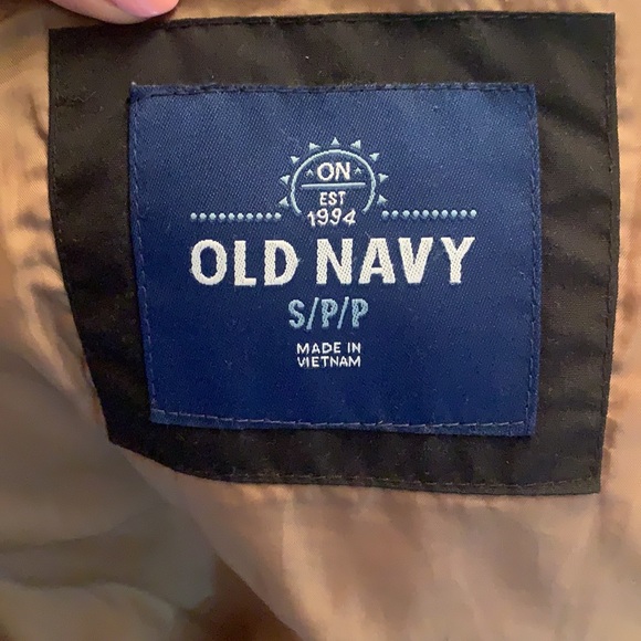 Vest - Picture 5 of 5